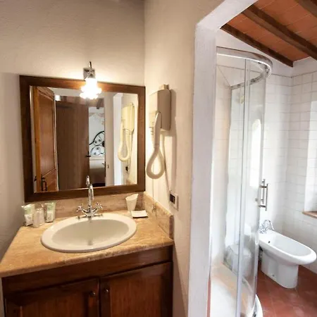 Hotel Vecchia Oliviera Montalcino