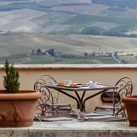 Vecchia Oliviera Hotel 3*