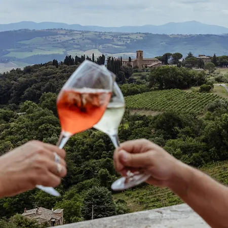 Hotel Vecchia Oliviera Montalcino